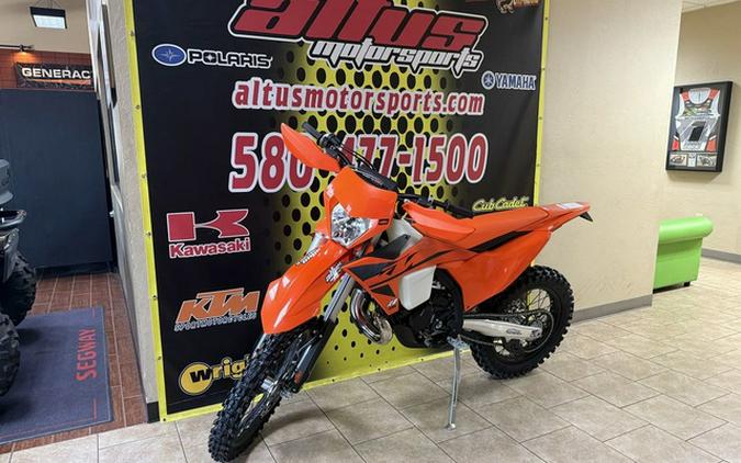 2025 KTM XC 150 W