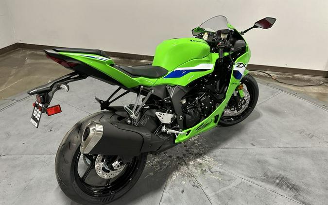 2026 Kawasaki Ninja® ZX™-6R Base