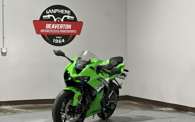 2026 Kawasaki Ninja® ZX™-6R Base
