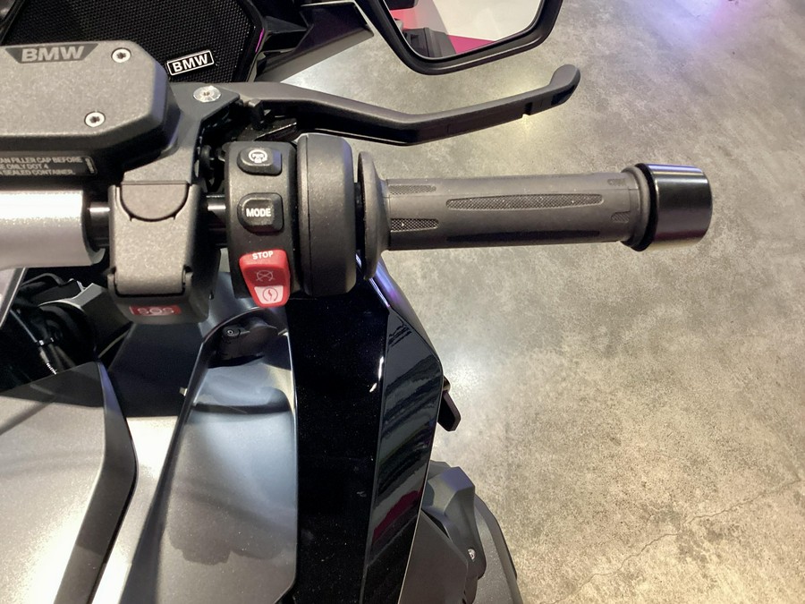 2026 BMW R 1300 RT