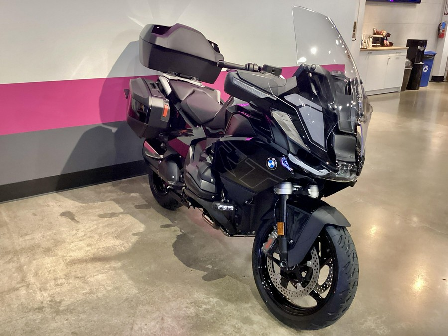 2026 BMW R 1300 RT