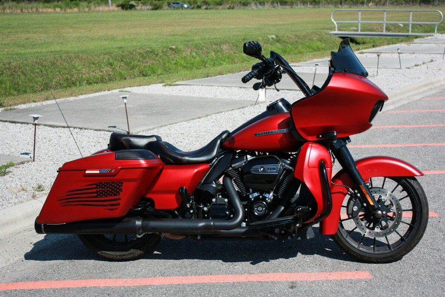2019 Harley-Davidson® Road Glide® Special FLTRXS