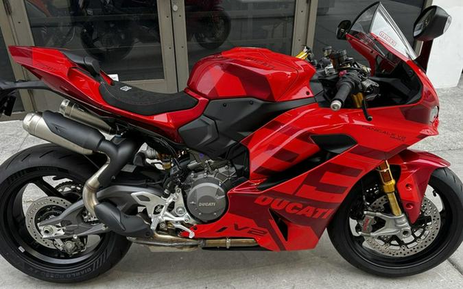 2027 Ducati Panigale V2 MM93 MM93 Livery