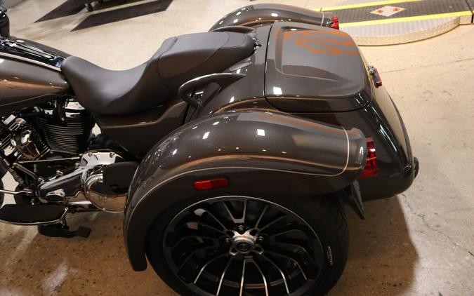 2023 Harley-Davidson Road Glide 3 Trike FLTRT