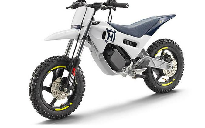 2024 Husqvarna® EE 2