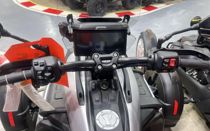 2025 Can-Am CANYON XT