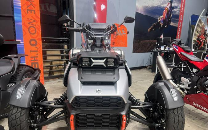 2025 Can-Am CANYON XT