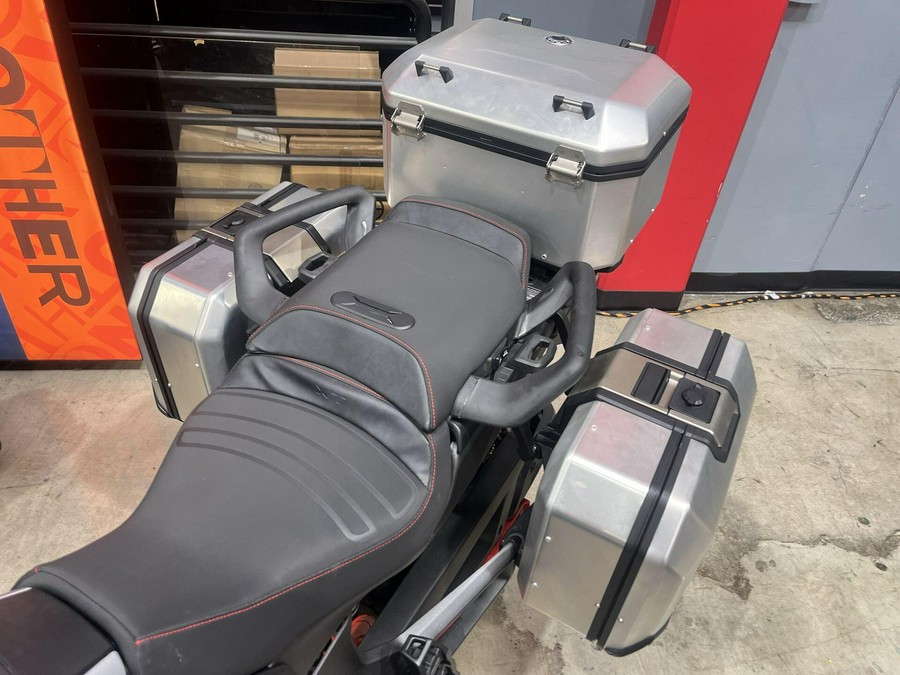 2025 Can-Am CANYON XT
