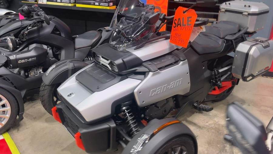 2025 Can-Am CANYON XT