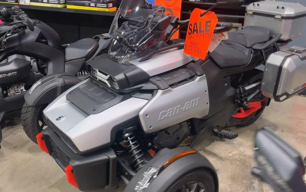 2025 Can-Am CANYON XT