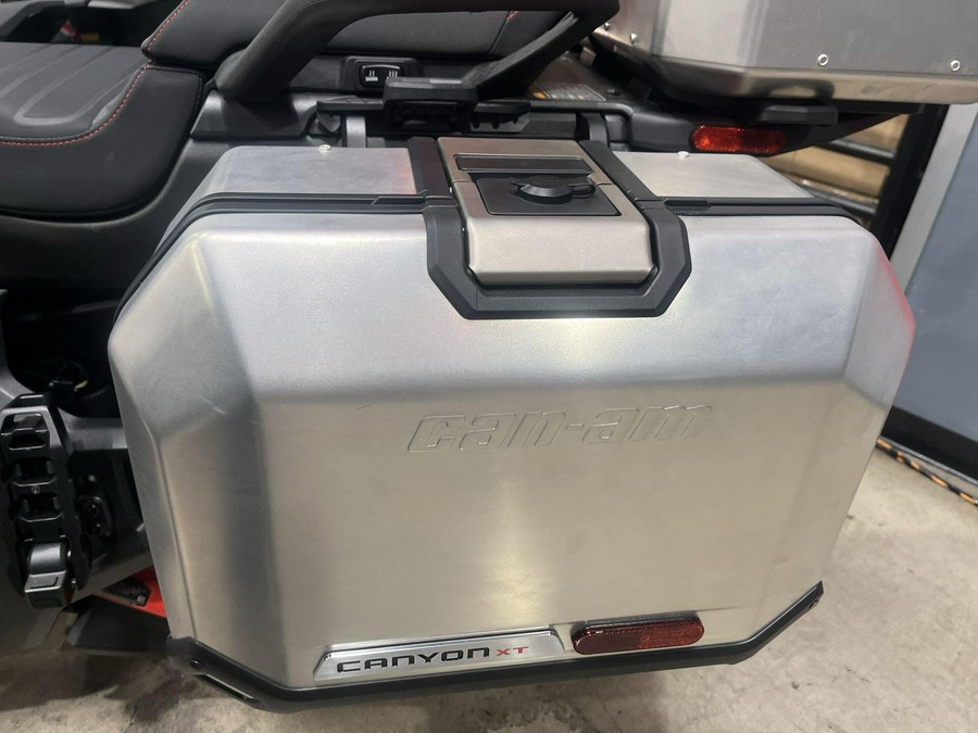 2025 Can-Am CANYON XT
