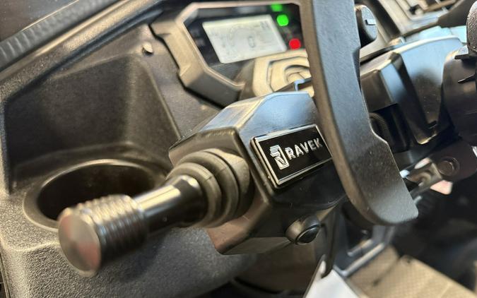 2025 Honda Pioneer 1000-5 Deluxe