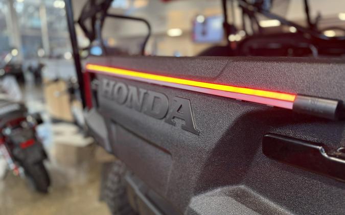 2025 Honda Pioneer 1000-5 Deluxe