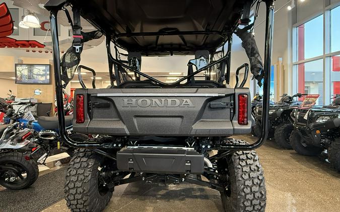 2025 Honda Pioneer 1000-5 Deluxe