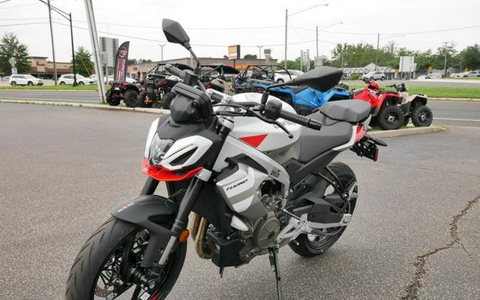 2026 Aprilia Tuono 457