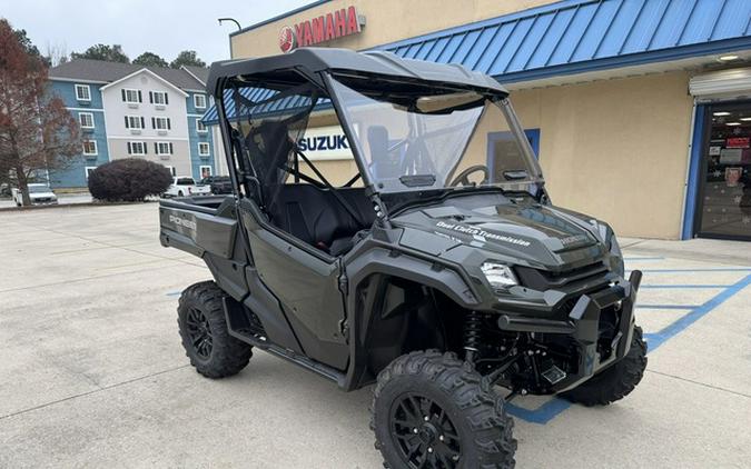 2025 Honda Pioneer 1000 Deluxe