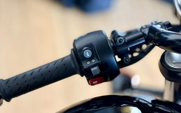 2017 Triumph Street Cup