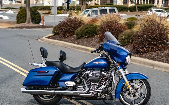 FLHXS 2017 Street Glide® Special