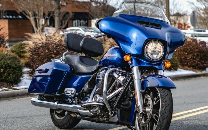 FLHXS 2017 Street Glide® Special