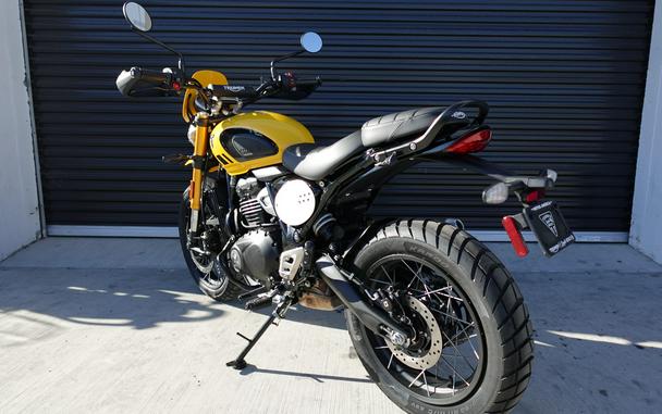 2026 Triumph Scrambler 400 XC