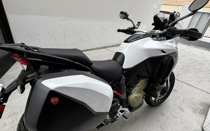2027 Ducati Multistrada V4 S Travel & Radar Arctic White