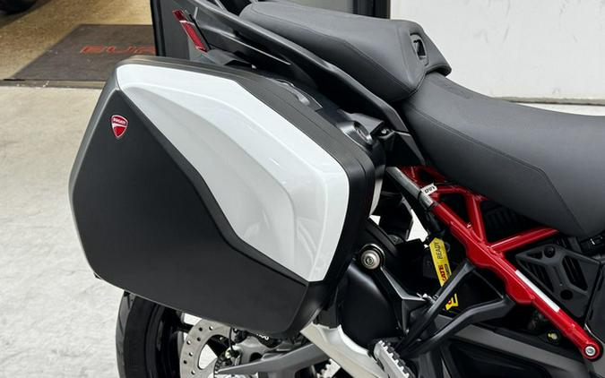 2027 Ducati Multistrada V4 S Travel & Radar Arctic White