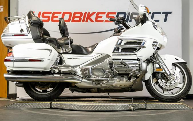 2004 Honda Gold Wing - $4,999.00