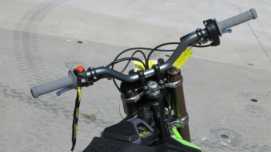 2025 SUR-RON HYPER BEE 14/12