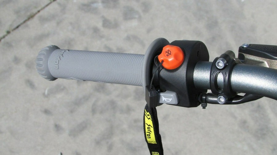 2025 SUR-RON HYPER BEE 14/12