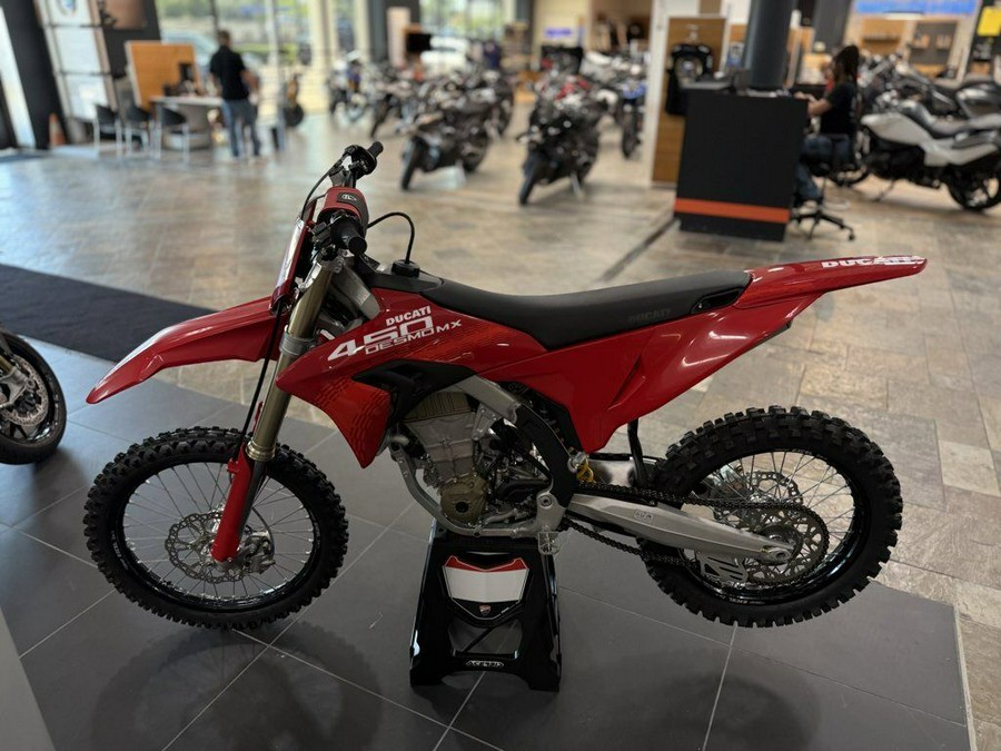 2026 Ducati Desmo450 MX