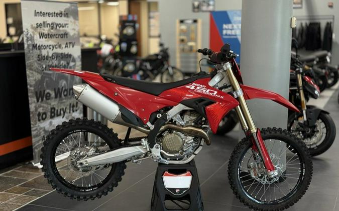 2026 Ducati Desmo450 MX