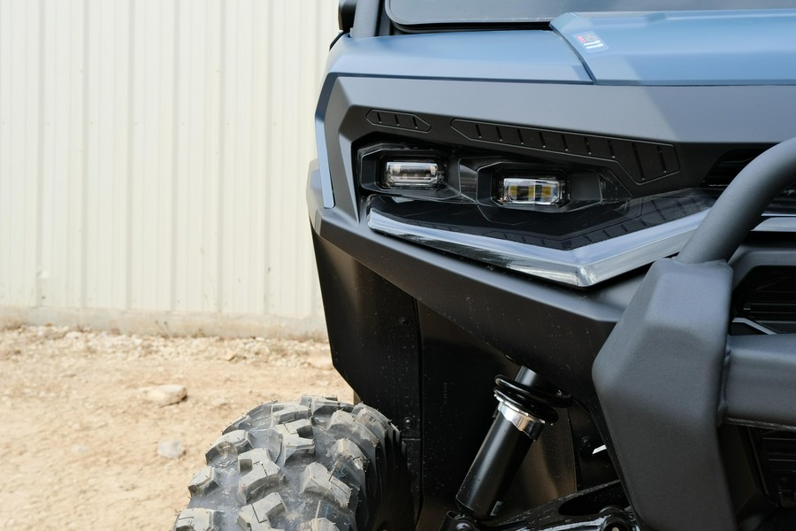 2026 CAN-AM DEFENDER MAX XT CAB HD11 WITH 1025 INCH TOUCHSCREEN