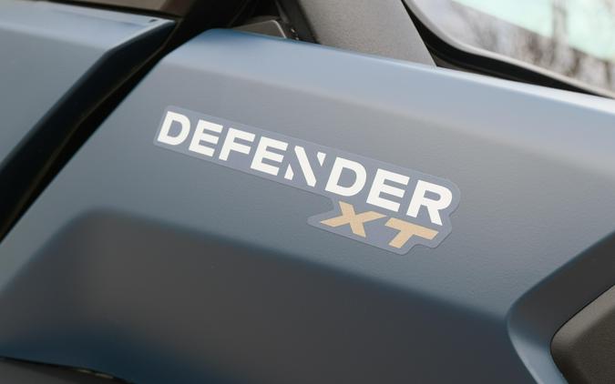2026 CAN-AM DEFENDER MAX XT CAB HD11 WITH 1025 INCH TOUCHSCREEN