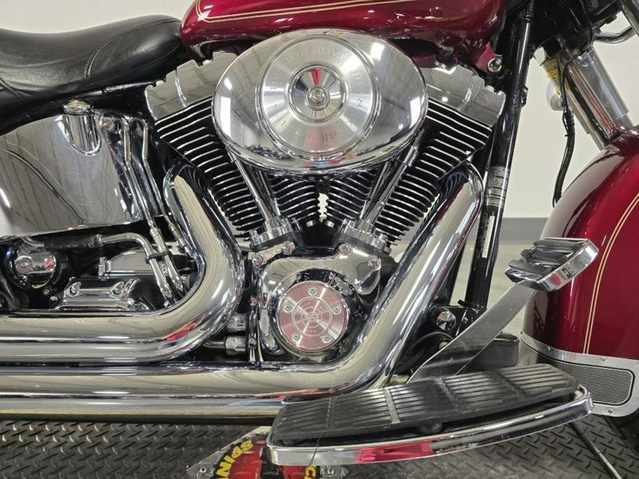 2004 Harley-Davidson® FLSTC - Heritage Softail® Classic