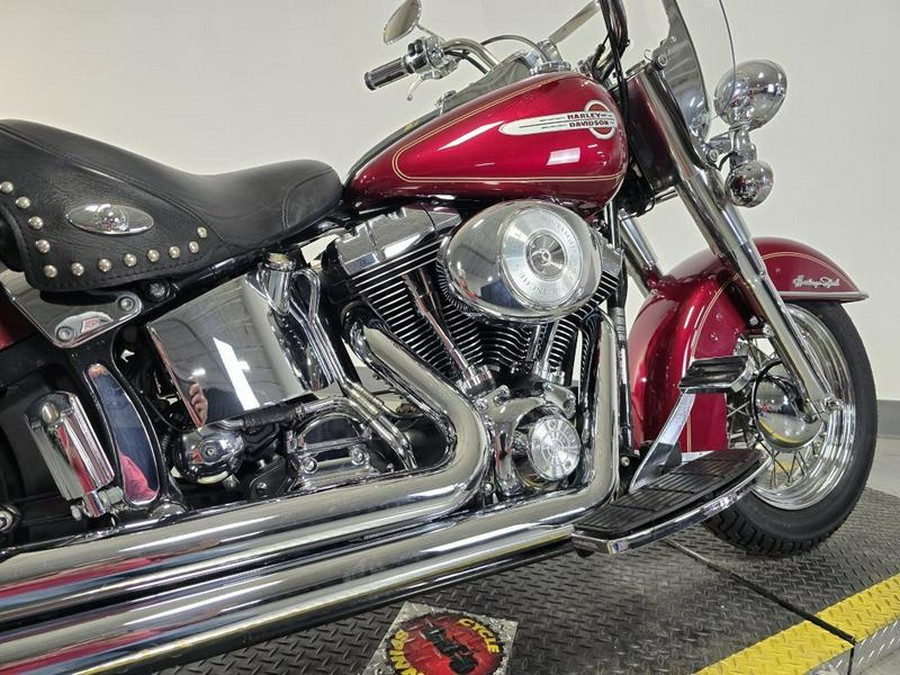 2004 Harley-Davidson® FLSTC - Heritage Softail® Classic