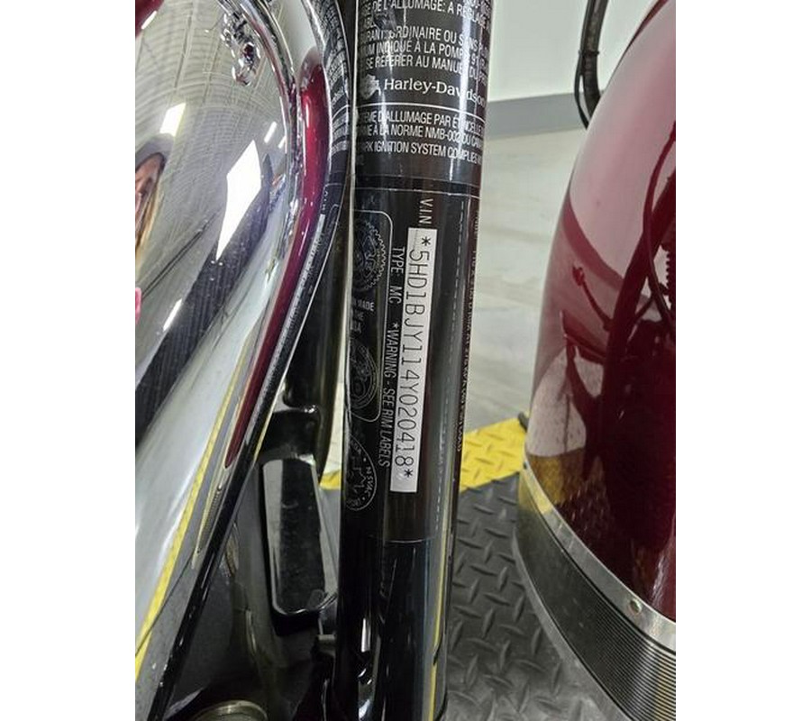 2004 Harley-Davidson® FLSTC - Heritage Softail® Classic