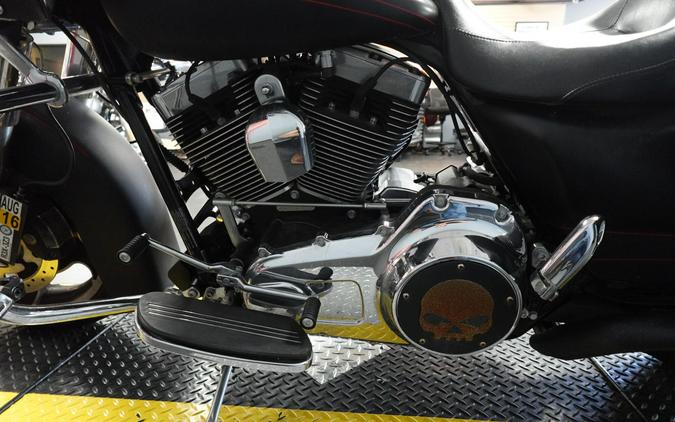 2013 Harley-Davidson Road Glide Custom FLTRX