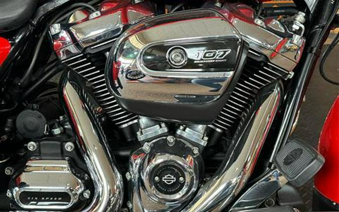 2017 Harley-Davidson Road King®