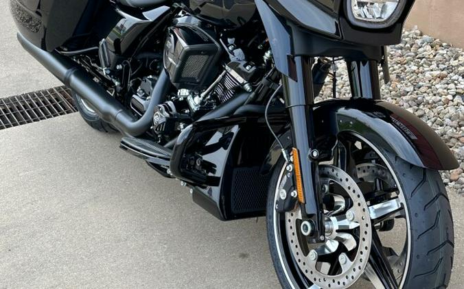 2024 Harley-Davidson Street Glide® Vivid Black