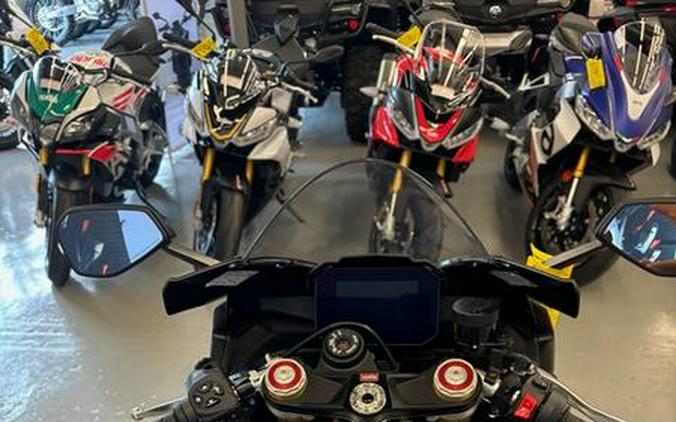 2024 Aprilia® RSV4 1100