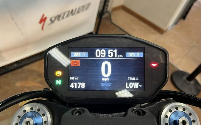 2015 Ducati Monster 1200 S Red