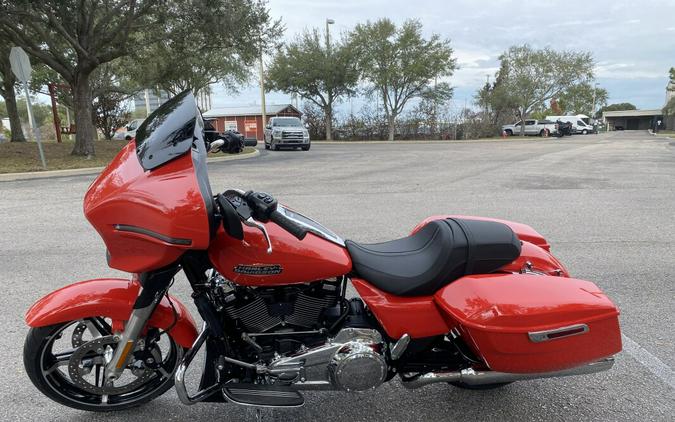 2026 Harley-Davidson® Street Glide® FLHX