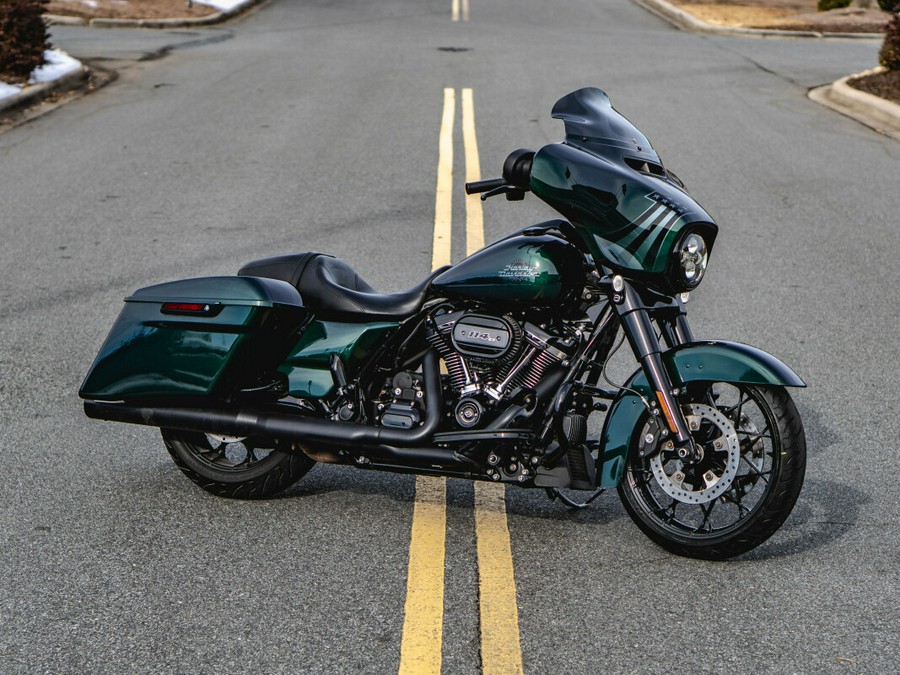 FLHXS 2021 Street Glide® Special