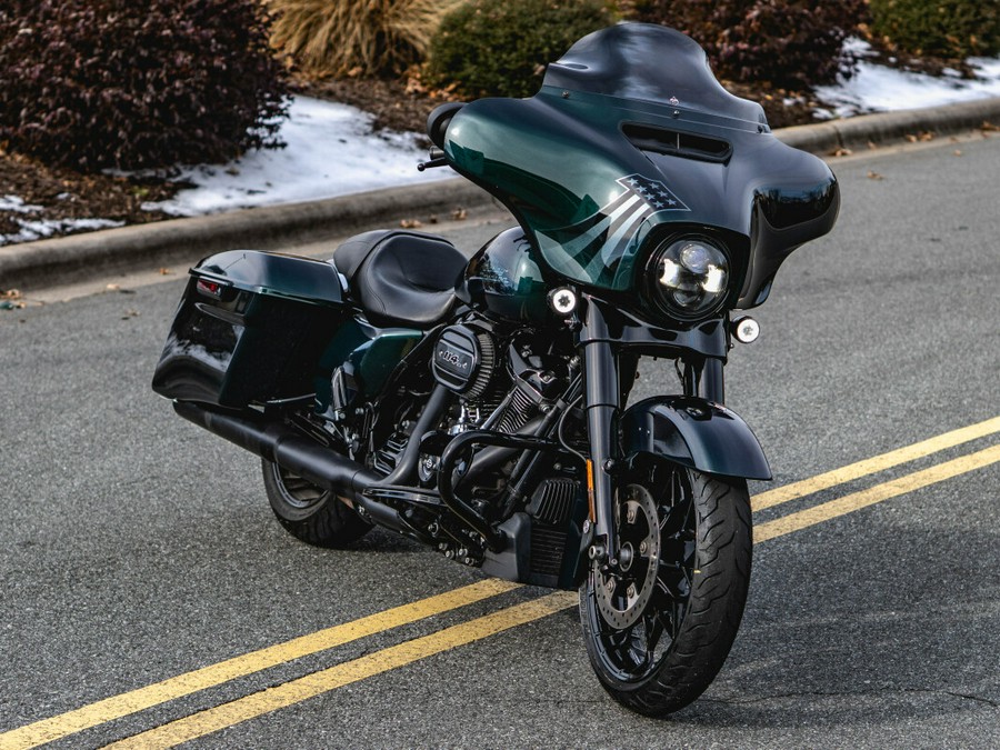 FLHXS 2021 Street Glide® Special