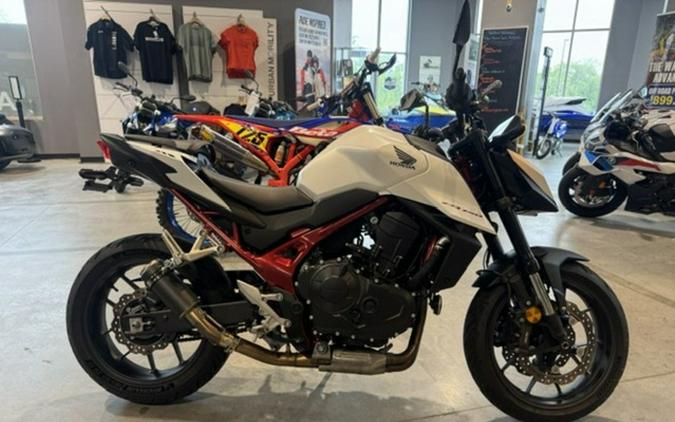 2025 Honda CB750 Hornet Base