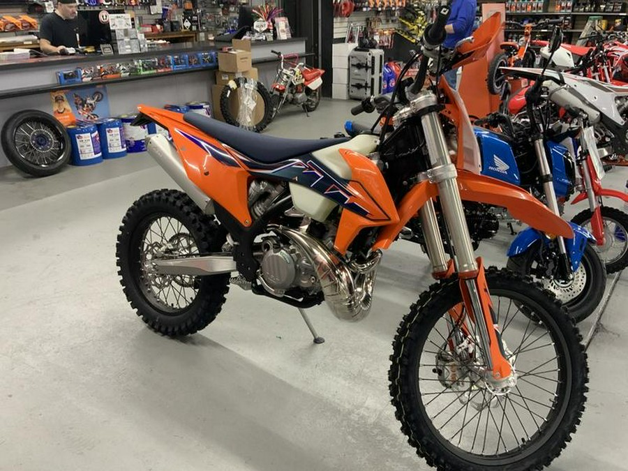 2022 KTM 300 XC-W TPI