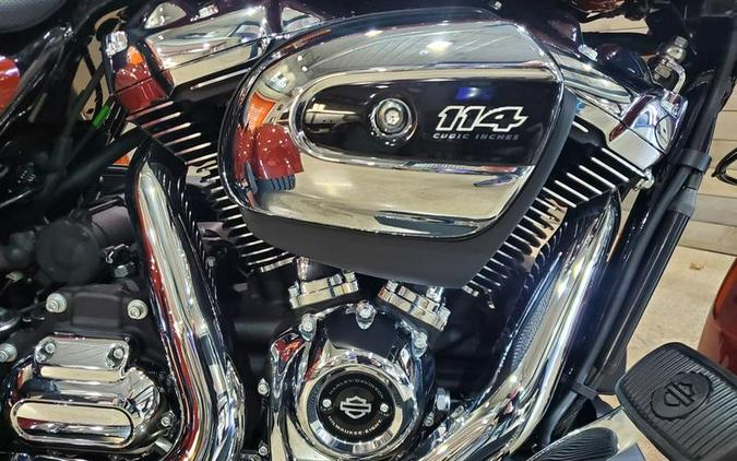 2024 Harley-Davidson® FLTRT - Road Glide® 3