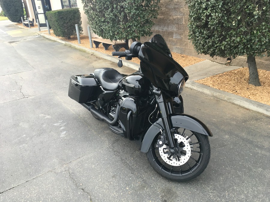 2019 Harley-Davidson Street Glide Special