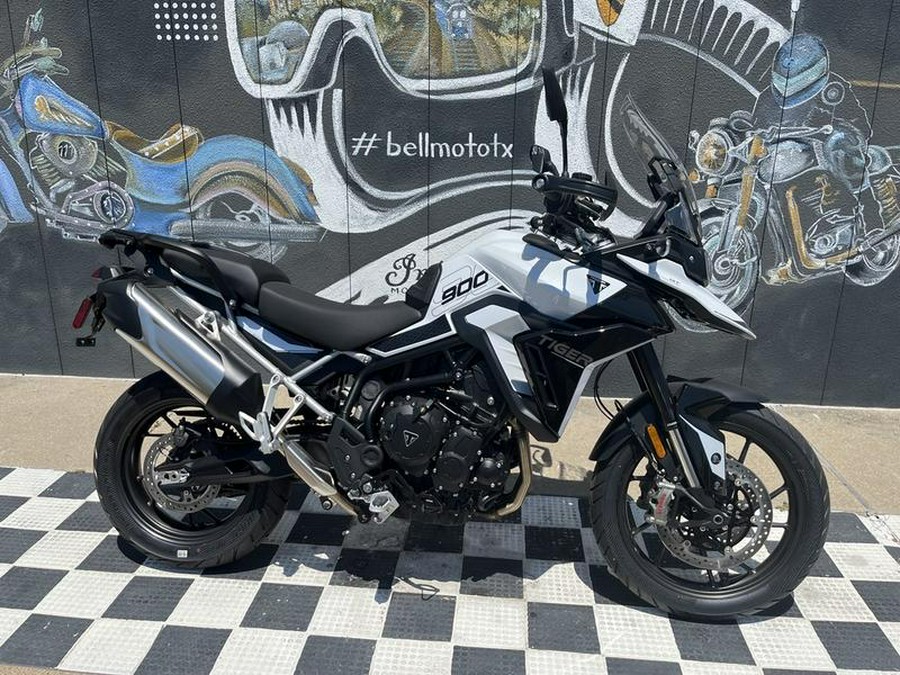 2024 Triumph Tiger 900 GT Snowdonia White / Sapphire Black