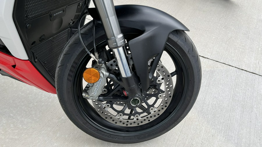 2023 Ducati Streetfighter V2 With full akrapovic exhaust